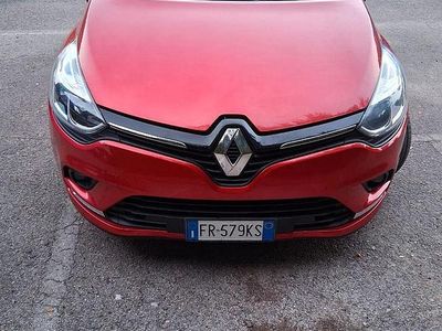 Usata Renault Clio IV 78 CV (57 kW) 2018 Rosso Berlina