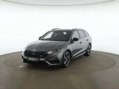 Usata Skoda Octavia RS 200 CV (147 kW) 2022 Grigio graphite Station wagon