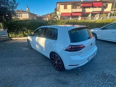 Usata VW Golf VII GTI 245 CV (180 kW) 2018 Bianco Berlina