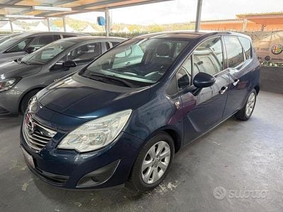 Usata Opel Meriva Cosmo 101 CV (74 kW) 2011 Blu Monovolume