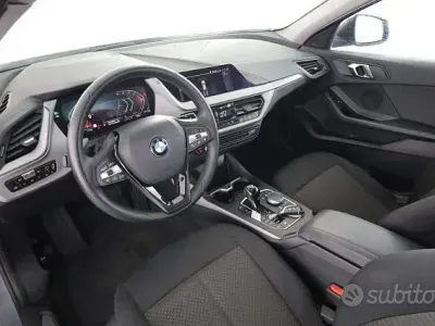 Usata BMW 116 Advantage 109 CV (80 kW) 2024 Grigio Utilitaria