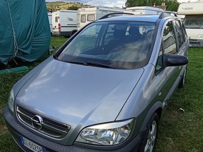 usata Opel Zafira 2.0dti