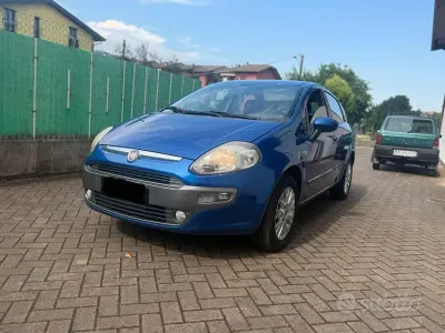 Usata Fiat Punto Evo Dynamic 77 CV (56 kW) 2010 Blu Utilitaria