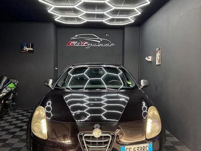 Usata Alfa Romeo Giulietta Progression 120 CV (88 kW) 2011 Nero Utilitaria