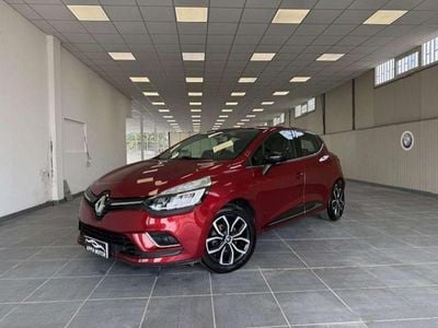 Usata Renault Clio IV Business 90 CV (66 kW) 2018 Rosso amaranto Berlina