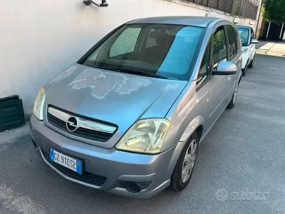 Usata Opel Meriva 75 CV (55 kW) 2006 Monovolume