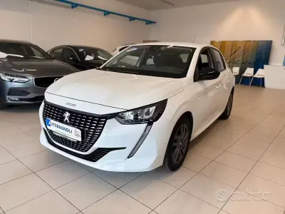 Usata Peugeot 208 Active 75 CV (55 kW) 2022 Bianco Utilitaria