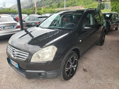 Usata Nissan Qashqai +2 Tekna 150 CV (110 kW) 2009 Nero SUV