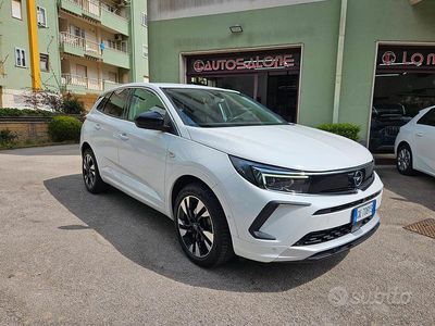 Usata Opel Grandland X GS Line 131 CV (96 kW) 2022 Bianco SUV