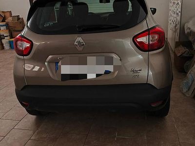 Usata Renault Captur 90 CV (66 kW) 2016 SUV
