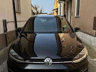 Usata VW Golf VII R-line 150 CV (110 kW) 2019 Berlina