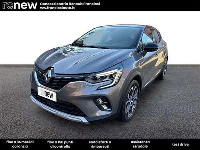 Usata Renault Captur Intens 101 CV (74 kW) 2023 Grigio scuro SUV