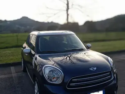 Usata Mini Cooper D Countryman 111 CV (81 kW) 2015 Blu SUV