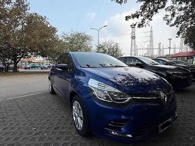 Usata Renault Clio IV Life 75 CV (55 kW) 2019 Blu Berlina