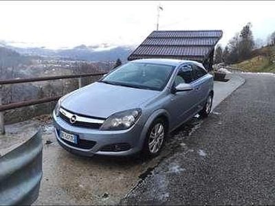 Opel Astra GTC