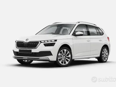 Usata Skoda Kamiq Ambition 95 CV (69 kW) 2023 Bianco SUV