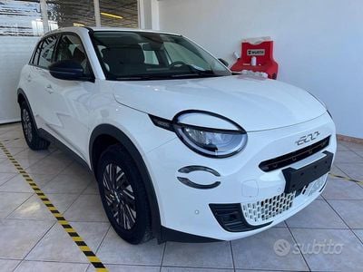 Usata Fiat 600 100 CV (73 kW) 2024 Bianco Station wagon