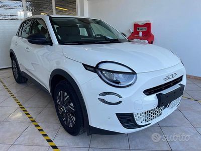 Usata Fiat 600 101 CV (74 kW) 2024 Bianco Station wagon