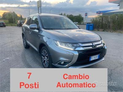 usata Mitsubishi Outlander 2.2 Instyle Plus Navi awd 7p.ti auto