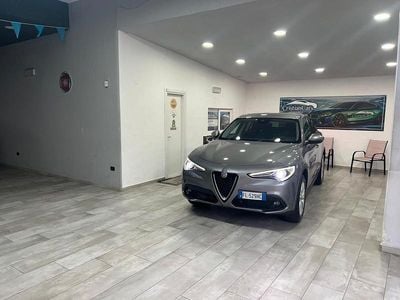 Usata Alfa Romeo Stelvio Super 210 CV (154 kW) 2018 Grigio SUV