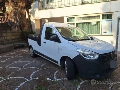 Usata Dacia Pick up 75 CV (55 kW) 2018 Bianco Pick-up