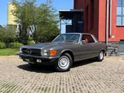 Usata Mercedes 350 200 CV (147 kW) 1974 Grigio Coupé