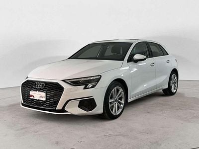 Bianco Usata 2022 Audi A3 Business Berlina | 27.500 € (Buon prezzo)