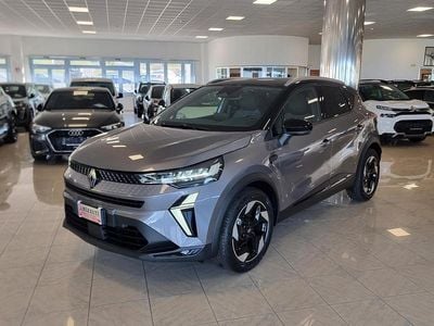 Nuova Renault Captur Techno 100 CV (73 kW) 2025 Grigio SUV