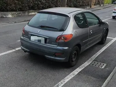 Usata Peugeot 206 60 CV (44 kW) 2009 Grigio Berlina