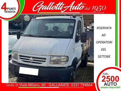 Usata Renault Master 106 CV (77 kW) 2000 Grigio