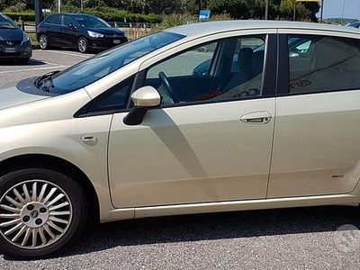Usata Fiat Grande Punto Dynamic 75 CV (55 kW) 2007 Utilitaria