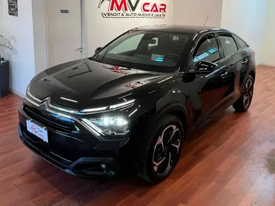 Usata Citroën C4 Shine 131 CV (96 kW) 2021 Nero pantera Berlina
