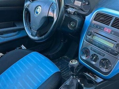 Usata Fiat Grande Punto 2009 Bianco Utilitaria