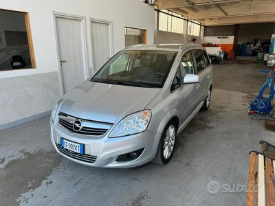 usata Opel Zafira 1.8 16V GPL-TECH Cosmo 7 Posti