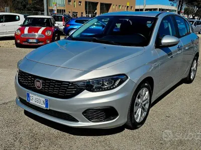 Usata Fiat Tipo 95 CV (69 kW) 2018 Grigio Berlina