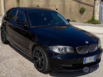 Usata BMW 120 177 CV (130 kW) 2009 Nero Utilitaria
