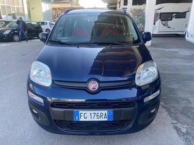 Usata Fiat Panda Lounge 80 CV (58 kW) 2016 Blu Utilitaria