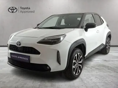 Usata Toyota Yaris Cross Trend 116 CV (85 kW) 2022 Bianco SUV