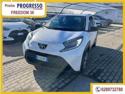 Bianco Usata 2025 Toyota Aygo X Active SUV | 14.490 € (Ottimo prezzo)