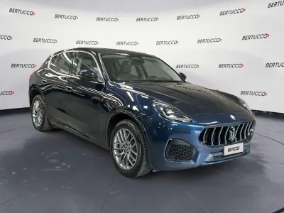 Begagnad Maserati Grecale GT 300 HK (220 kW) 2023 Blå SUV