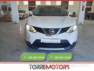 Usata Nissan Qashqai N-Connecta 110 CV (80 kW) 2016 Bianco SUV