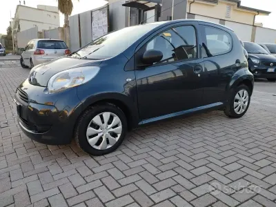 Second-hand Citroën C1 68 CP (50 kW) 2011 Gri Hatchback