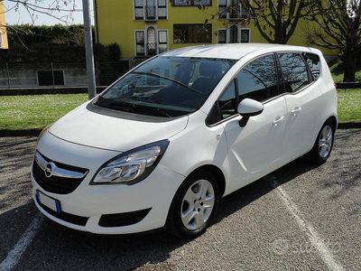 Usata Opel Meriva 95 CV (69 kW) 2017 Bianco Monovolume