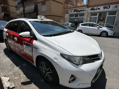 Usata Toyota Auris Hybrid