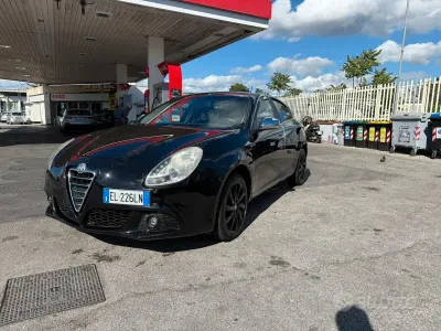 Brugt Alfa Romeo Giulietta Progression 140 HK (102 kW) 2012 Sort Hatchback