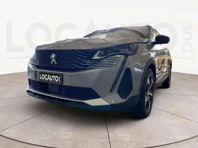 Usata Peugeot 5008 GT 131 CV (96 kW) 2023 Grigio SUV