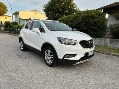 Usata Opel Mokka X 140 CV (102 kW) 2018 Bianco SUV