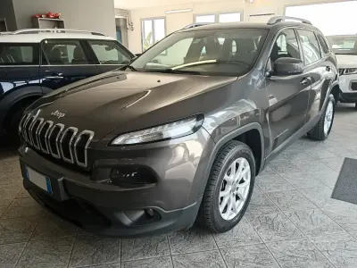 Usata Jeep Cherokee Longitude 140 CV (102 kW) 2017 Grigio SUV