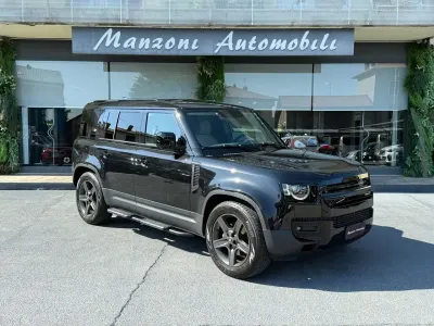 Usata Land Rover Defender SE 200 CV (147 kW) 2024 Nero SUV