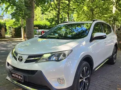 Usata Toyota RAV4 Edition 124 CV (91 kW) 2015 SUV